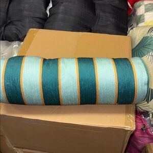 New item… Toss pillow